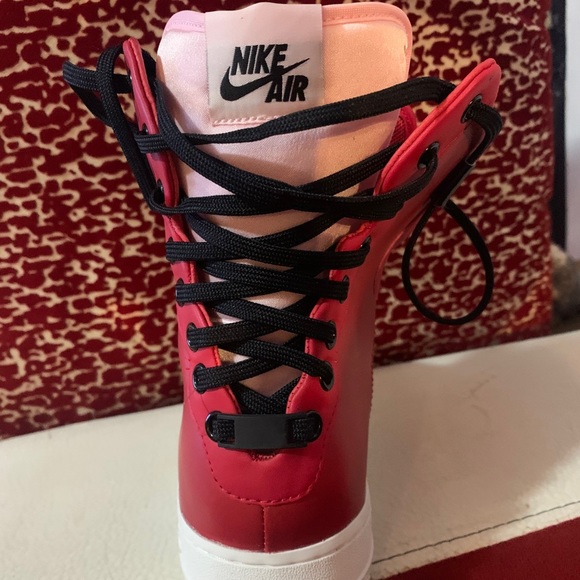 Woman’s AF1 REBEL XX - Picture 6 of 6